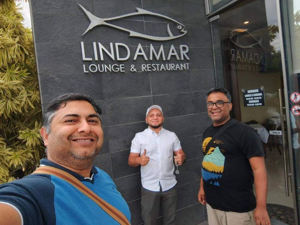 Lunch in San Pedro Sula with our guests after visiting Lake Yojoa